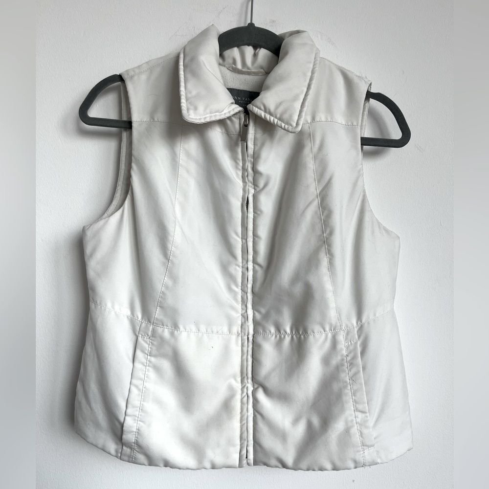 Ann Taylor Puffy white vest women size extra small XSP